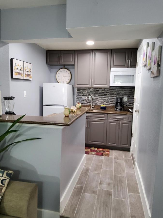 Habitacion Privada Cerca De Todo Тампа Экстерьер фото