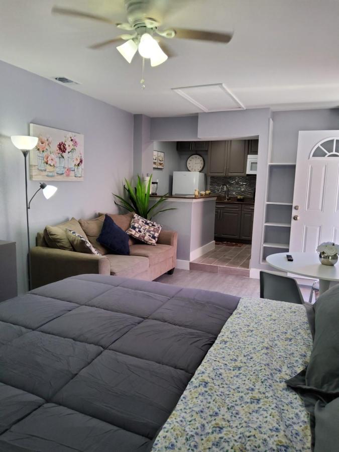 Habitacion Privada Cerca De Todo Тампа Экстерьер фото
